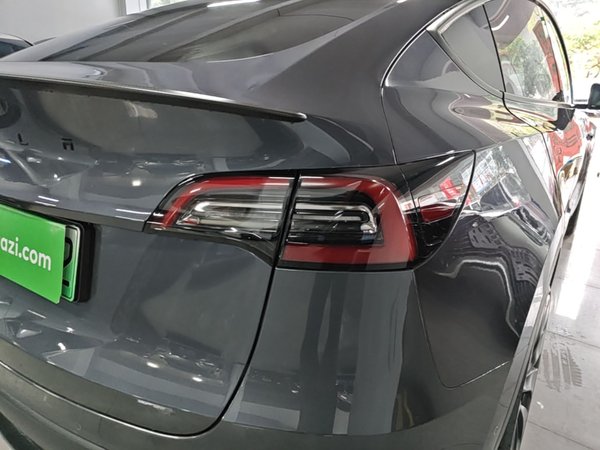 Tesla Model Y 2022, 144600 км, за 26345 USD - фото 7