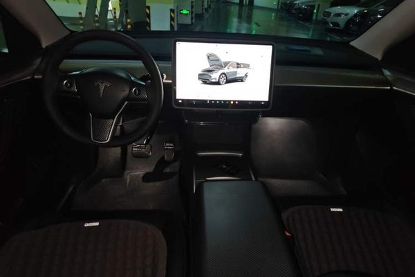 Tesla Model Y 2022, 27400 км, за 26179 USD - фото 18