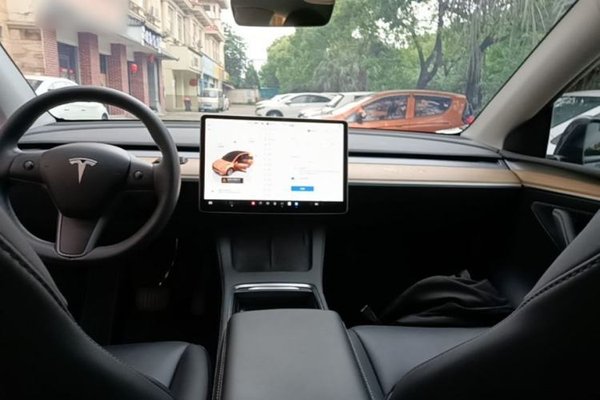 Tesla Model Y 2022, за 26069 USD - фото 13