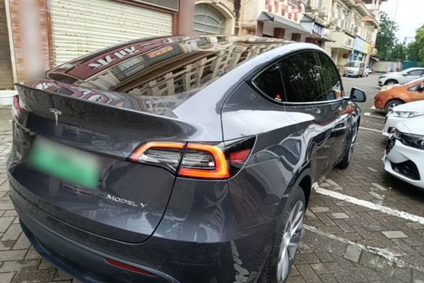 Tesla Model Y 2022, за 26069 USD - фото 6