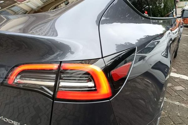 Tesla Model Y 2022, за 26069 USD - фото 7