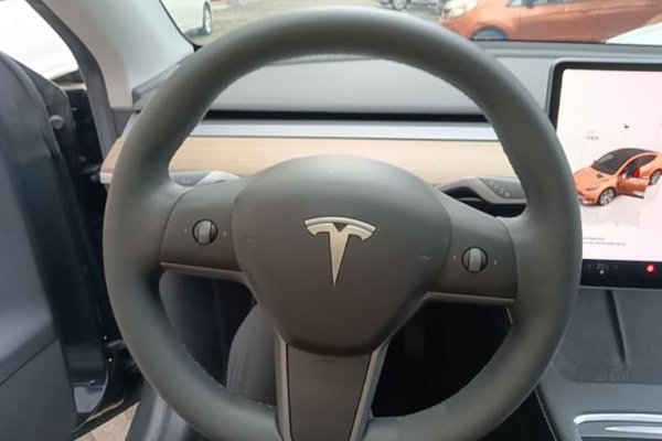Tesla Model Y 2022, за 26069 USD - фото 14