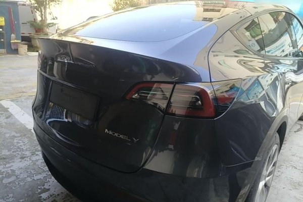Tesla Model Y 2022, 31600 км, за 24983 USD - фото 6