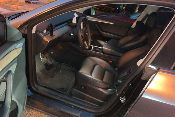 Tesla Model Y 2022, 52000 км, за 27030 USD - фото 19
