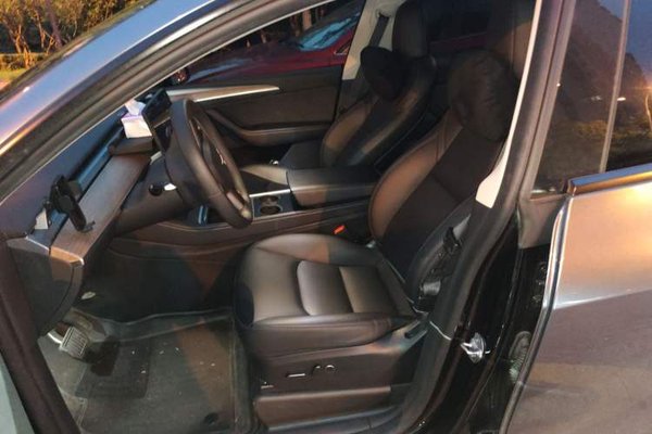 Tesla Model Y 2022, 52000 км, за 27030 USD - фото 14