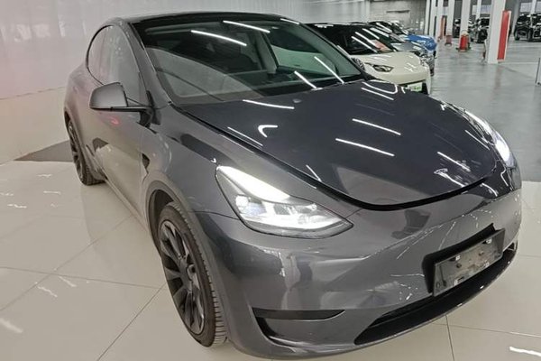 Tesla Model Y 2022, 54300 км, за 27628 USD - фото 12