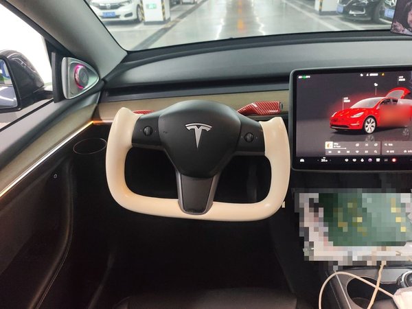 Tesla Model Y 2022, 73300 км, за 25109 USD - фото 11