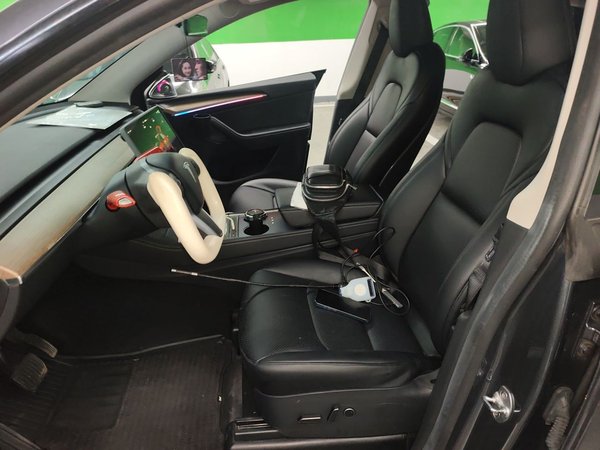 Tesla Model Y 2022, 73300 км, за 25109 USD - фото 16