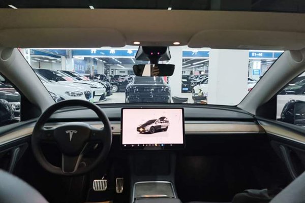 Tesla Model Y 2022, 92899 км, за 23184 USD - фото 21