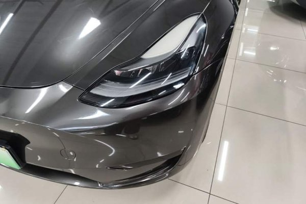 Tesla Model Y 2022, 92899 км, за 23184 USD - фото 9