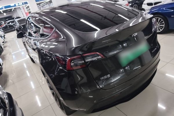 Tesla Model Y 2022, 92899 км, за 23184 USD