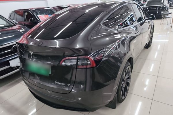 Tesla Model Y 2022, 92899 км, за 23184 USD - фото 6