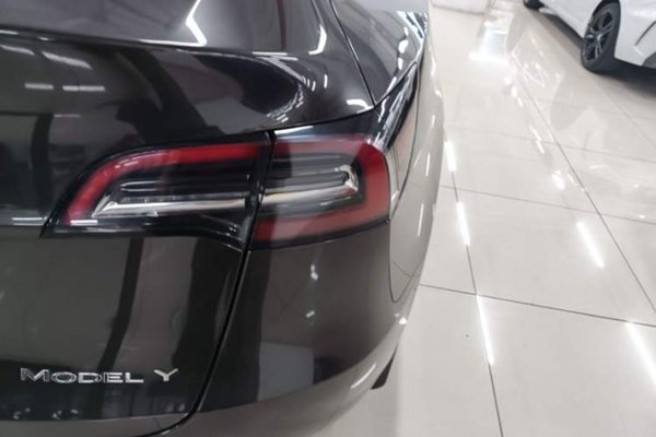 Tesla Model Y 2022, 92899 км, за 23184 USD - фото 7