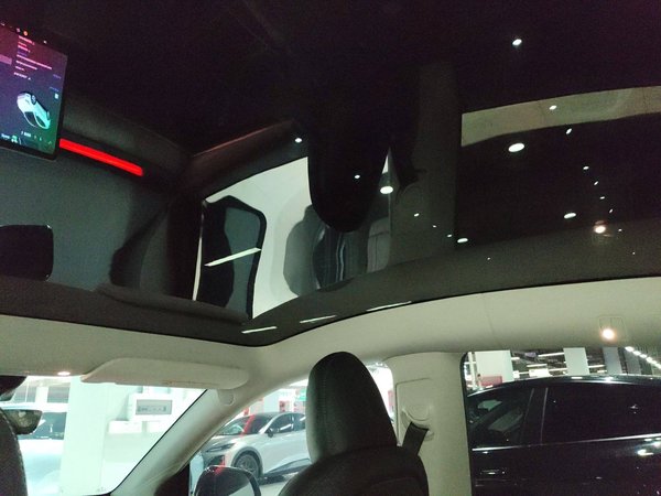 Tesla Model Y 2022, 48000 км, за 25651 USD - фото 21