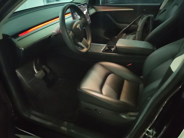 Tesla Model Y 2022, 48000 км, за 25651 USD - фото 19