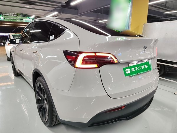 Tesla Model Y 2022, 94200 км, за 24014 USD