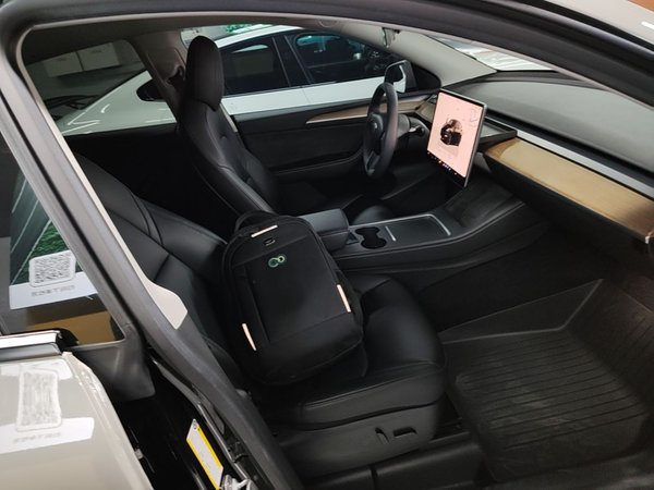Tesla Model Y 2022, 94200 км, за 24014 USD - фото 23