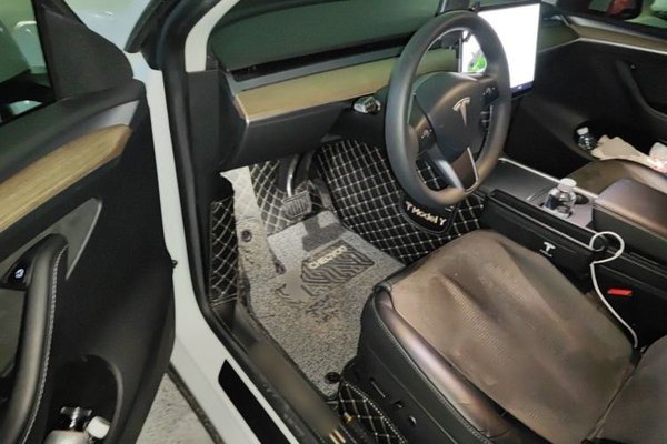 Tesla Model Y 2022, 56600 км, за 25815 USD - фото 16