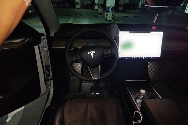 Tesla Model Y 2022, 56600 км, за 25815 USD - фото 10