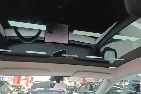 Tesla Model Y 2022, 57400 км, за 27996 USD - фото 21