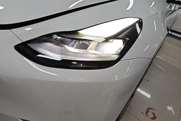 Tesla Model Y 2022, 57400 км, за 27996 USD - фото 9