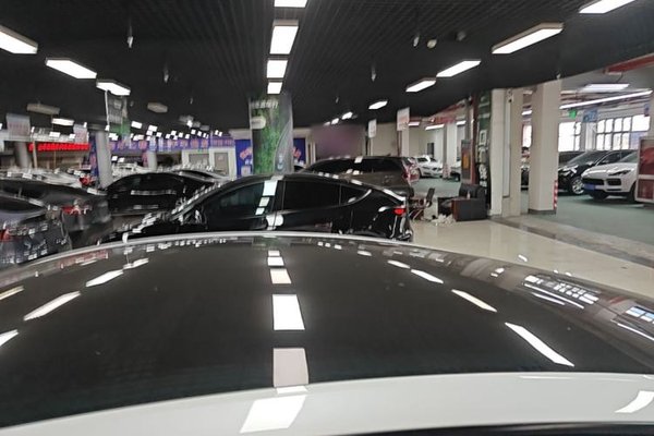 Tesla Model Y 2022, 57400 км, за 27996 USD - фото 11