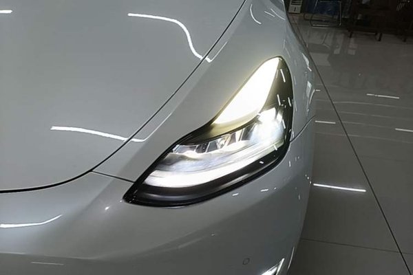 Tesla Model Y 2022, 63000 км, за 28062 USD - фото 8