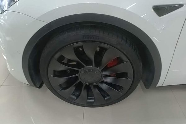 Tesla Model Y 2022, 63000 км, за 28062 USD - фото 10