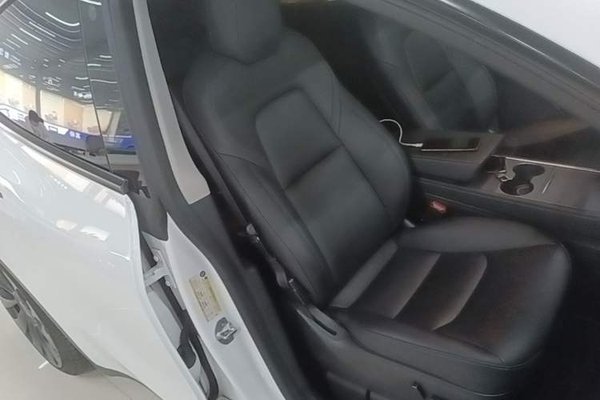 Tesla Model Y 2022, 63000 км, за 28062 USD - фото 19