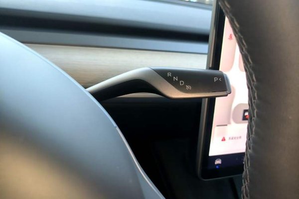Tesla Model Y 2022, за 23465 USD - фото 17