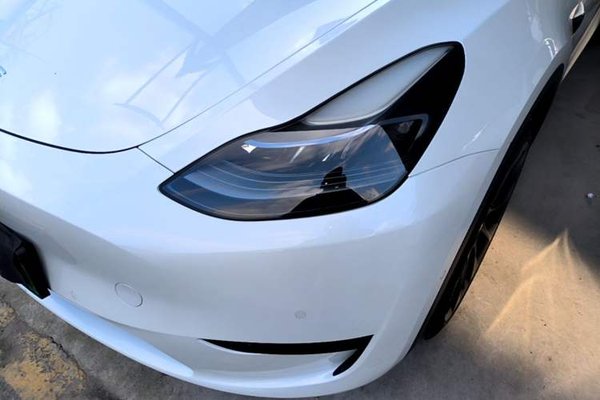 Tesla Model Y 2022, за 23465 USD - фото 9