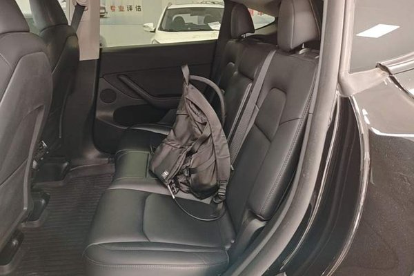 Tesla Model Y 2023, 110700 км, за 24870 USD - фото 20