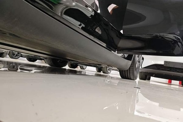 Tesla Model Y 2023, 110700 км, за 24870 USD - фото 25