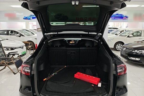 Tesla Model Y 2023, 110700 км, за 24870 USD - фото 22