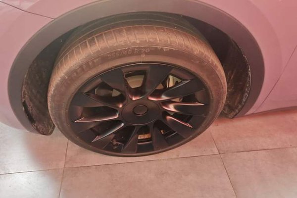Tesla Model Y 2023, 61800 км, за 25855 USD - фото 10