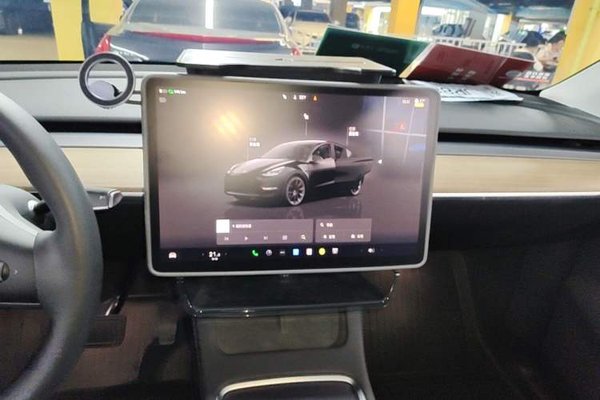 Tesla Model Y 2023, 41500 км, за 29559 USD - фото 6