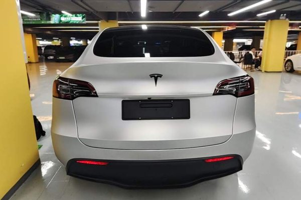 Tesla Model Y 2023, 41500 км, за 29559 USD - фото 17