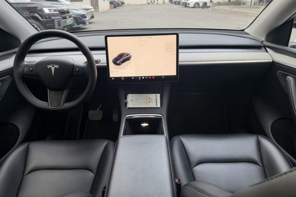 Tesla Model Y 2023, 48900 км, за 30063 USD - фото 10