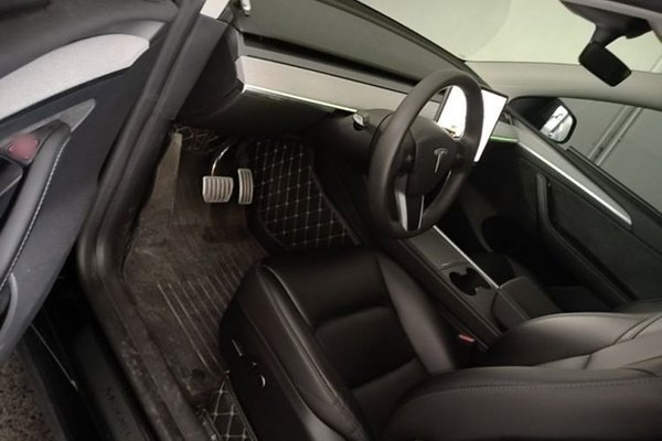 Tesla Model Y 2023, 59500 км, за 33111 USD - фото 30