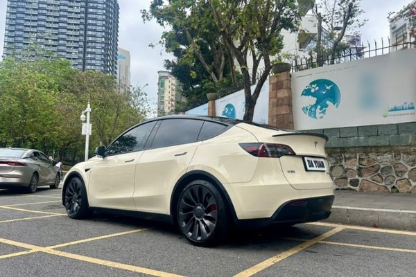Tesla Model Y 2023, 59500 км, за 33111 USD - фото 21