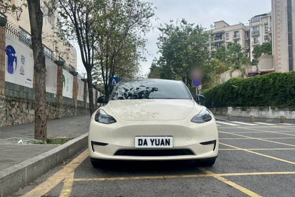 Tesla Model Y 2023, 59500 км, за 33111 USD - фото 19