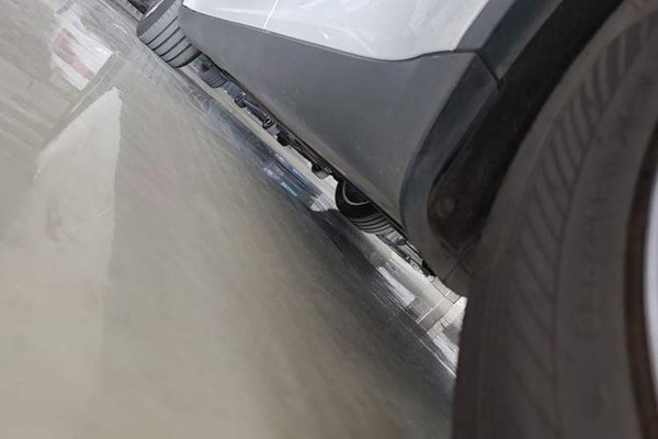Tesla Model Y 2023, 61200 км, за 25796 USD - фото 21