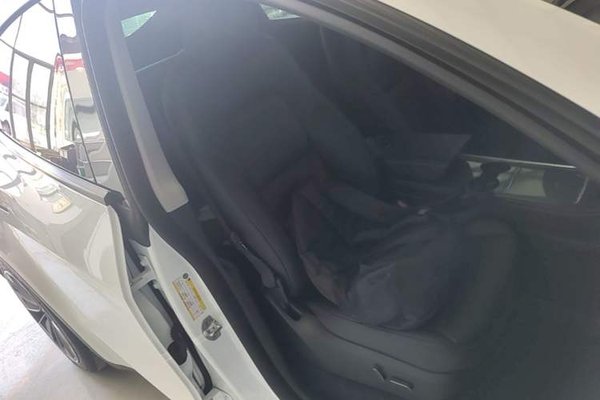 Tesla Model Y 2023, 61200 км, за 25796 USD - фото 15
