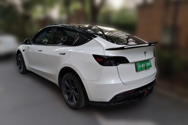 Tesla Model Y 2023, 91199 км, за 25933 USD