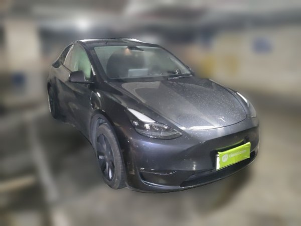 Tesla Model Y 2024, 38500 км, за 29762 USD