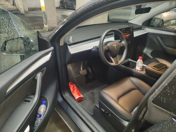 Tesla Model Y 2024, 38500 км, за 29762 USD - фото 17