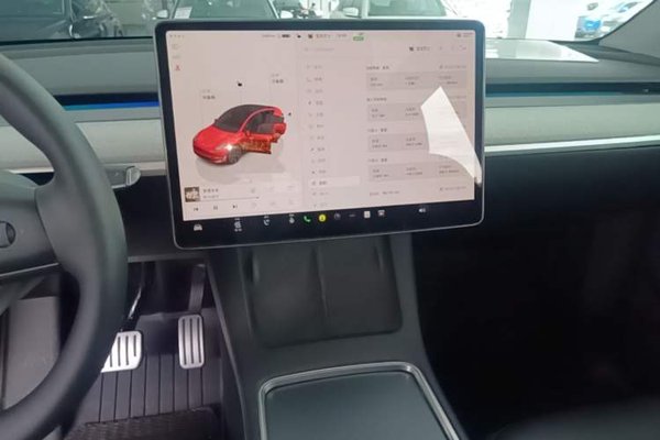Tesla Model Y 2024, 56700 км, за 27628 USD - фото 20