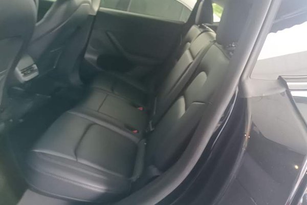 Tesla Model Y 2024, 56700 км, за 27628 USD - фото 25