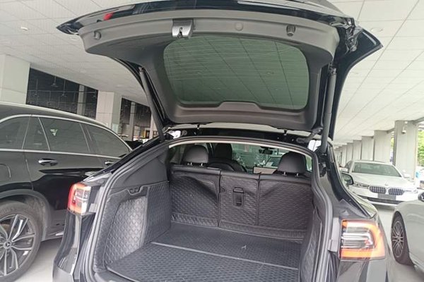 Tesla Model Y 2024, 56700 км, за 27628 USD - фото 27