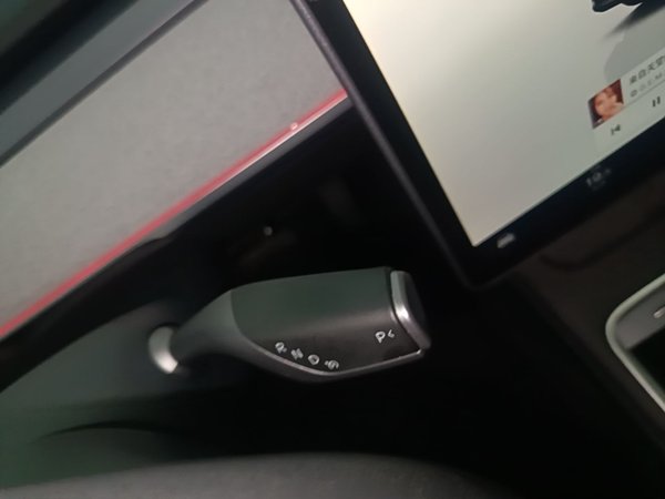 Tesla Model Y 2024, 13600 км, за 35449 USD - фото 17